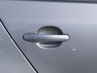 Golf 5 V 1K Tür Türrahmen hinten rechts 4/5-Türer grau LA7T -ohneAnbautei - Bild 3