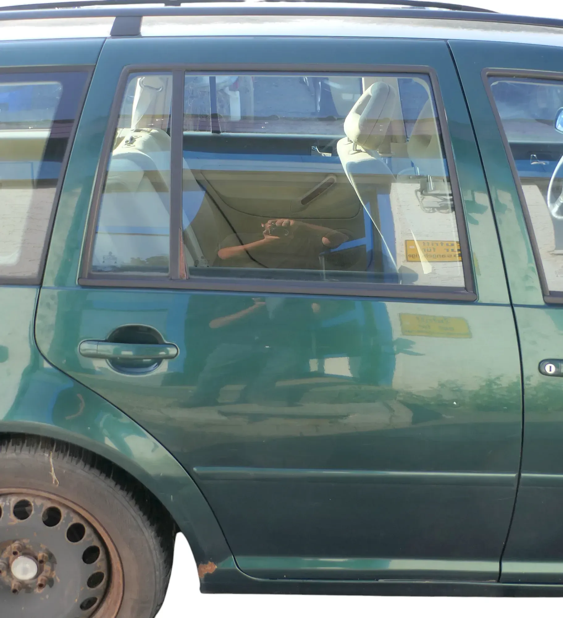 VW Golf 4 Bora Tür hinten rechts nur Kombi / Variant grün LC6M -ohne Anbautei - Bild 1