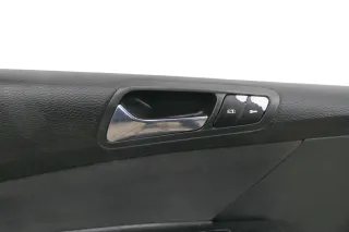 VW Passat 3C Variant 1x Türverkleidung Verkleidung Tür vorne links schwarz - Bild 2