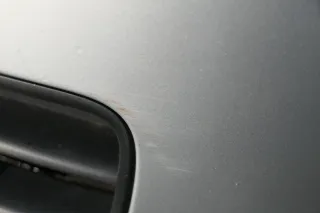 VW Polo 9N Stoßstange Frontstoßstange vorne silber LA7W - Bild 3