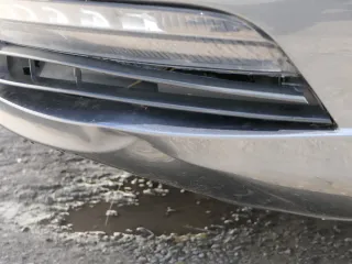 A6 4F Frontstoßstange Stoßstange vorn Stoßfänger grau LZ7S mit Grill - S-line - Bild 11