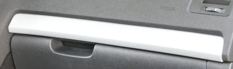 Octavia 1Z vorne Dekor Leisten alu silber Abdeckung Leiste Alu glanzgedreht - Bild 1