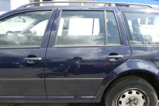 VW Golf 4 Bora Tür hinten links nur Kombi / Variant blau perlblau LA5G - Bild 1