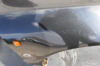 Audi A4 B5 (bis caMitte1999 Bild vergleic) Kotflügel vorne rechts schwarz LZ9U - Bild 6