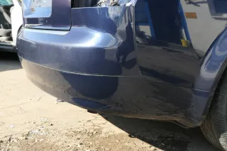 Audi A4 8E B6 Limousine Stoßstange hinten mit Spoiler blau LZ5J - Bild 2