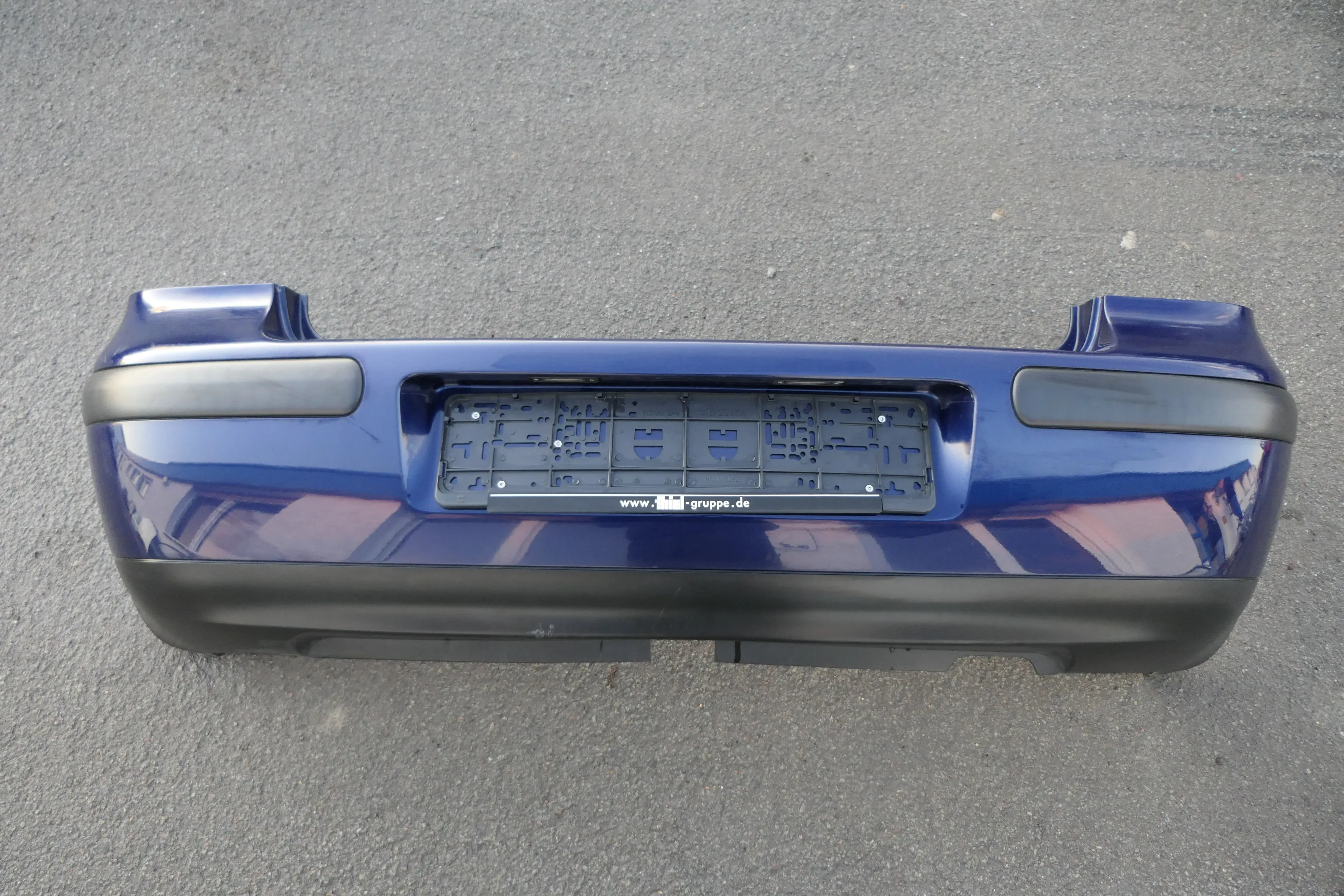 VW Golf 4 Limousine Stoßstange hinten Heckstoßstange Stoßfänger blau LB5N xxxx - Bild 1
