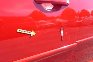 VW Golf 4 Tür vorne links Fahrertür 2/3-Türer rot LP3G ohneAnbauteile - Bild 7