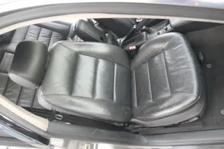 Audi A6 4B Türdichtung Dichtung Tür vorne rechts Beifahrertür innen 4B0831721E - Bild 2