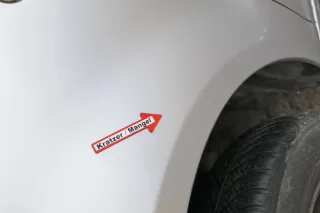 VW Fox Kotflügel vorne links silber LA7W grau - Bild 5