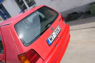 VW Polo 6N Heckklappe Klappe hinten Kofferraumklappe mit Scheibe rot LP3G - Bild 4
