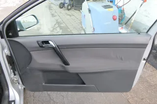 1x VW Polo 9N Türverkleidung Verkleidung Tür vorne rechts 2/3-Türer Beifahrertür - Bild 4