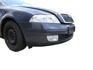 Skoda Octavia 1Z Stoßstange vorne Frontstoßstange LF8J grau - Bild 13