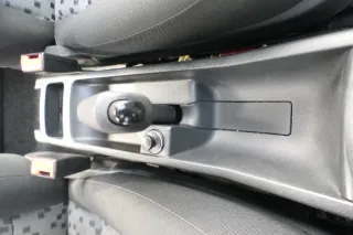 Skoda Fabia 6Y Mittelkonsole Mitteltunnel um Schaltung 6Y0863242  47H  onyx - Bild 3