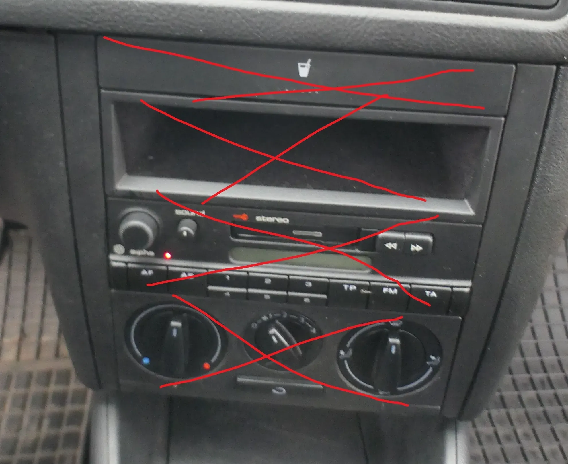 VW Golf 4 1J Kombi Bora Mittelkonsole Verkleidung um Radio schwarz 1J1858069F - Bild 1