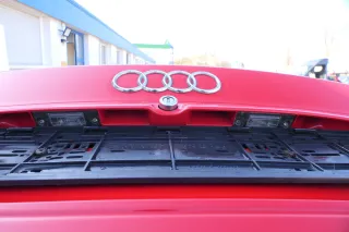 Audi A4 B5 Limousine Griff Heckklappe Heckklappengriff rot LY3H biscaBj.1999 - Bild 2