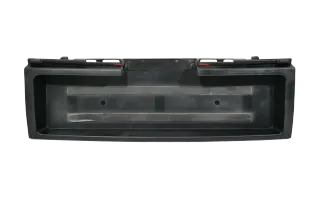 Audi 80 Limousine Blende für Kennzeichen Heckklappe Deckel 8A5853465 - Bild 1