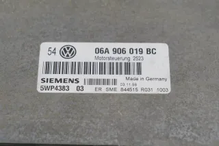 Golf 4 Steuergerät 06A906019BC 1,6 74kw AKL AEH Motor Motorsteuergerät Automatik - Bild 3