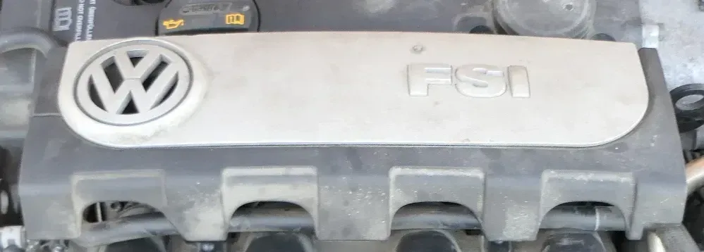 VW Passat 3C Motorabdeckung Abdeckung Motor Blende 2,0 FSI BLX BLY BLR 06F129210 - Bild 1