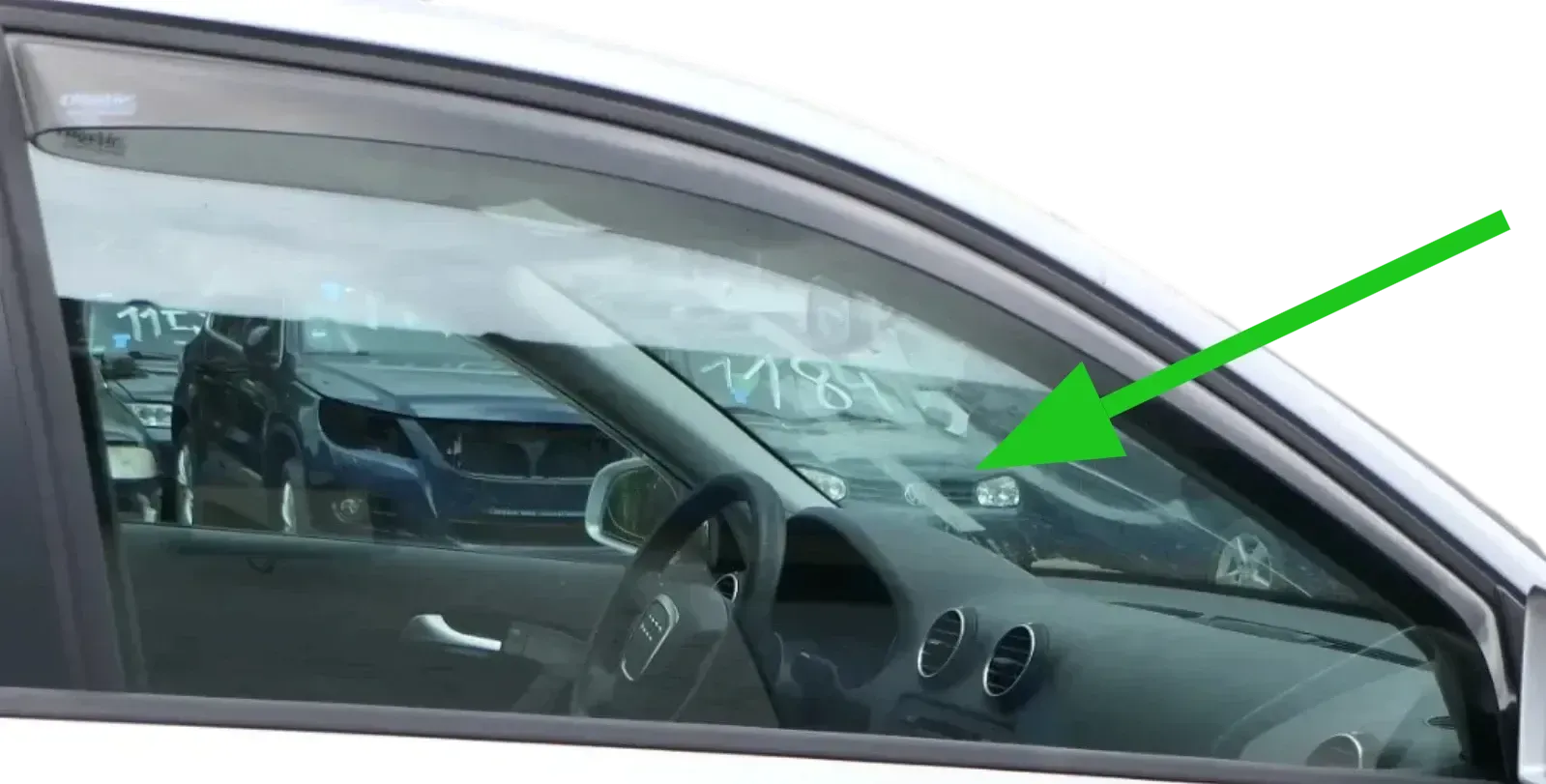 Audi A3 8P vorne rechts Fenster Scheibe in Tür Fensterscheibe 8P3845202 2/3-Türe - Bild 1