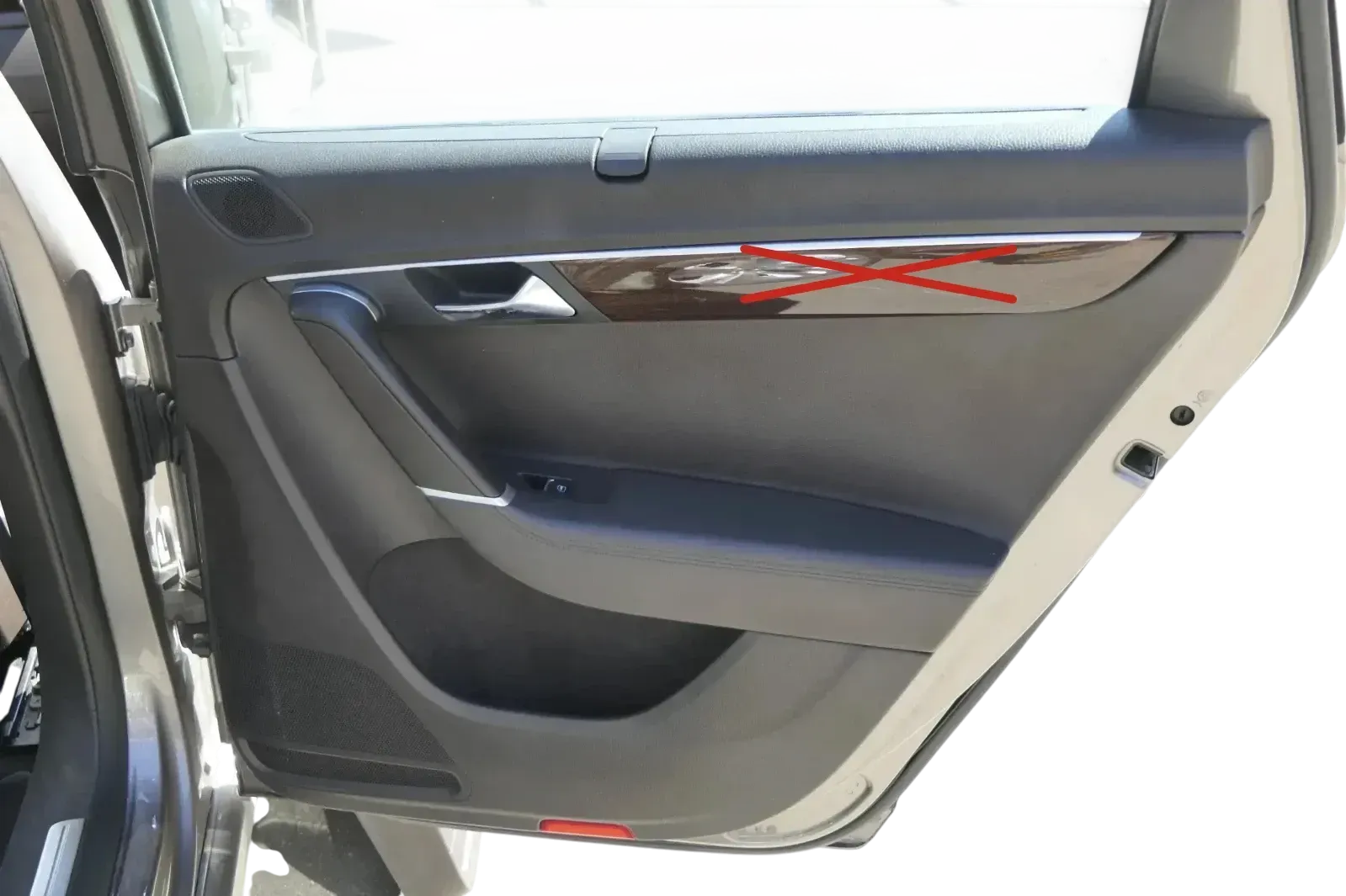 VW Passat 3C B7 Kombi 1x Türverkleidung Verkleidung Tür hinten rechts Leder brau - Bild 1