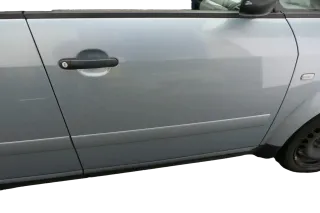 Audi A2 8Z Tür nur das Türblatt vorne rechts LY7R blau türkis grün kristallblau - Bild 1