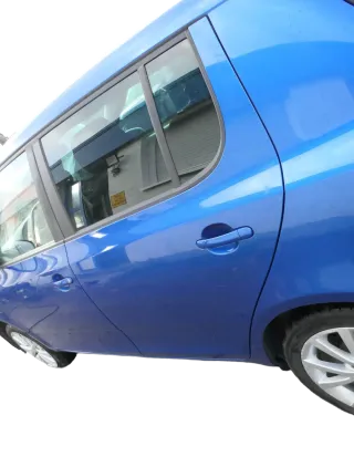 Skoda Fabia 5J Limousine Tür hinten links blau LF5W - ohne Anbauteile - Bild 2