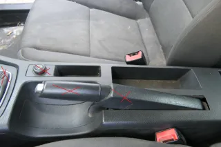 Audi A4 8E B6 B7 Mitteltunnel hinten Verkleidung um Handbremse Konsole schwarz - Bild 1