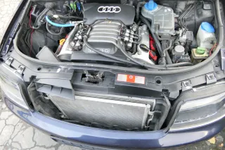 Audi A6 4B Schloßträger für Kühler Rahmen Träger 4B0805588L 3,0 - Bild 1