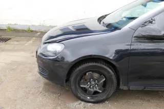 VW Golf 6 Variant Kombi AJ5 Kotflügel vorne links schwarz LC9X - Rost - Bild 1