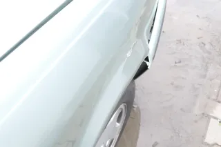 Audi 80 Kotflügel vorne rechts grün LY6N - Beule - Dellen - Bild 3