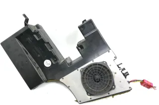 Audi A4 Avant Kombi Subwoofer 8D9035381C Lautsprecher Bassbox Nokia - Bild 1