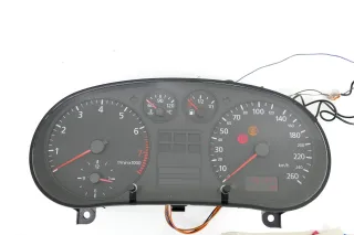 Audi A3 8L Tacho Tachometer Kombiinstrument 261.000km 8L0919860E Benziner 1,6 - Bild 1