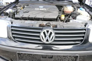 VW Polo 6N2 Stoßstange vorne Frontstoßstange Stoßfänger schwarz L041 + Grill - Bild 4