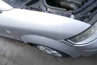 Audi A2 8Z Kotflügel vorne rechts silber LY7W - Bild 4