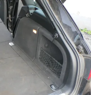 Audi A4 8K B8 Abdeckung Verkleidung Kofferraum hinten rechts Seite 8K9863880C - Bild 1