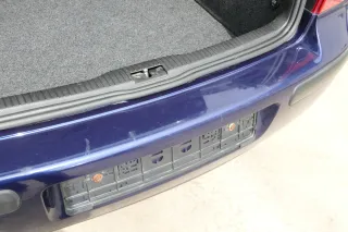 VW Golf 4 Limousine Stoßstange hinten Heckstoßstange Stoßfänger blau LB5N - Bild 5