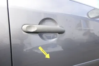 VW Touran 1T3 1T Tür vorne rechts Beifahrertür grau LD7X ohne Anbauteile - Bild 2