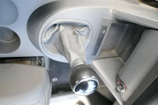 VW Touran 1T Schaltknauf Schaltsack Schaltung Schaltknüppel 6-Gang 1T0711113AC - Bild 4