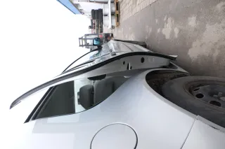 VW Golf 4 Limousine Tür hinten rechts silber grau LB7Z (KEINkombi) - Bild 2