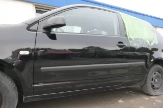 VW Polo 9N 9N3 Tür vorne links Fahrertür 2/3-Türer schwarz L041 ohneAnbautei - Bild 1
