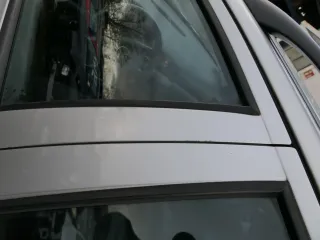 Skoda Octavia 1U Kombi + Limo Tür vorne links Fahrertür blau LF5U 9460 ohne Anba - Bild 10