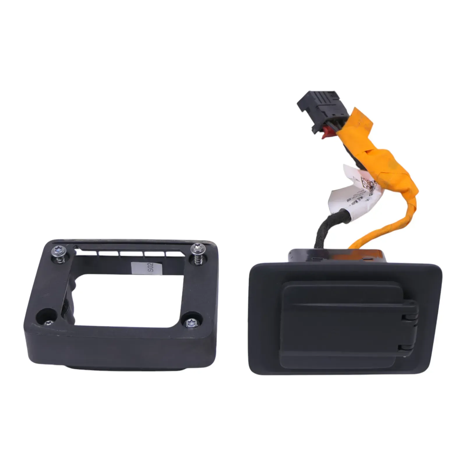 MAN TGE VW Crafter Steckdose Wechselrichter Anschluß Stecker 7C0919309 - Bild 1