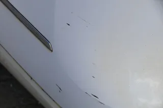 VW Passat 3C Kombi Stoßstange hinten Heckstoßstange Stoßfänger weiß LB9A - Bild 3