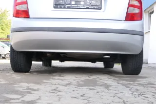 Skoda Fabia 6Y Schrägheck Stoßstange hinten Heckstoßstange silber grau LF7T - Bild 1