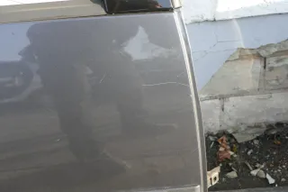 Skoda Roomster 5J Tür hinten rechts grau 9153 (ohne Anbauteile - mit Scheibe) - Bild 2