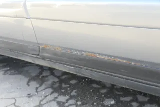 Audi A6 4A C4 Tür Türblatt vorne rechts Beifahrertür grau LY7L - ohne Anbauteile - Bild 3