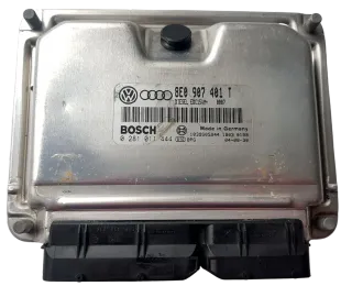 VW Passat 3BG Motorsteuergerät Steuergerät 8E0907401T 2.5 TDI BDH Motor 120kw - Bild 1