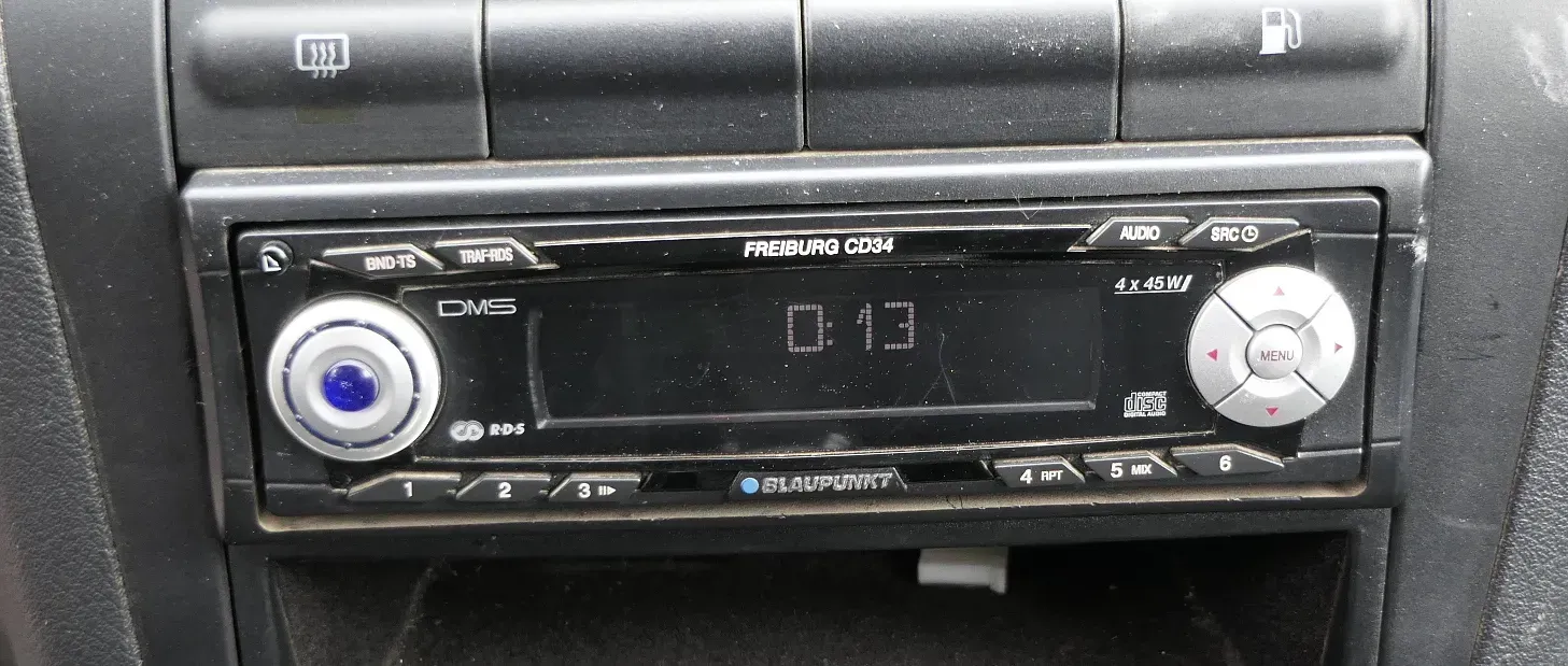 VW Golf 4 Bora Radio CD Player Blaupunkt Freiburg CD34 - Bild 1