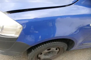 VW Fox Kotflügel vorne links blau LL5M - Bild 4