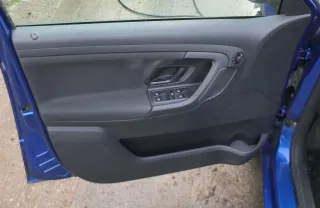1x Skoda Fabia 5J Stufenheck Türverkleidung Verkleidung Tür vorne links Griff - Bild 2